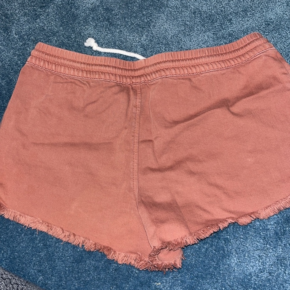 Shorts - Picture 2 of 3